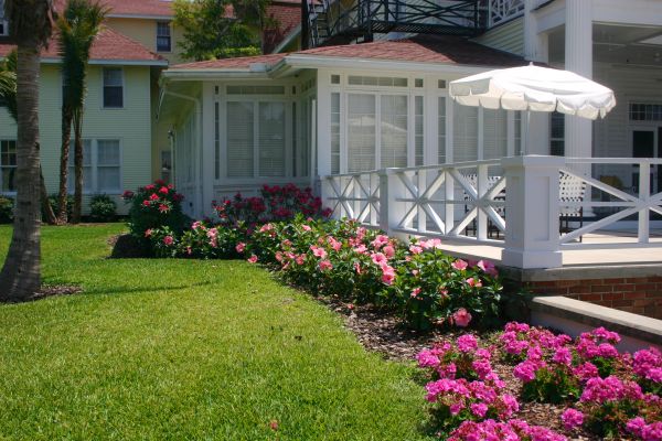 Deck Landscaping Service in Franklin